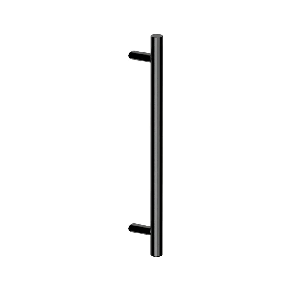 Hardbrass Handgreep Frankfurt S 25x300x460mm PVD Gun Metal voor moderne villa-voordeur — adjacent Gun-metal deurbeslag-categorie en Deurgrepen-hub met alle lengtes en finishes voor zware deur of glasdeur in donkergrijze gun-metal PVD-uitstraling.