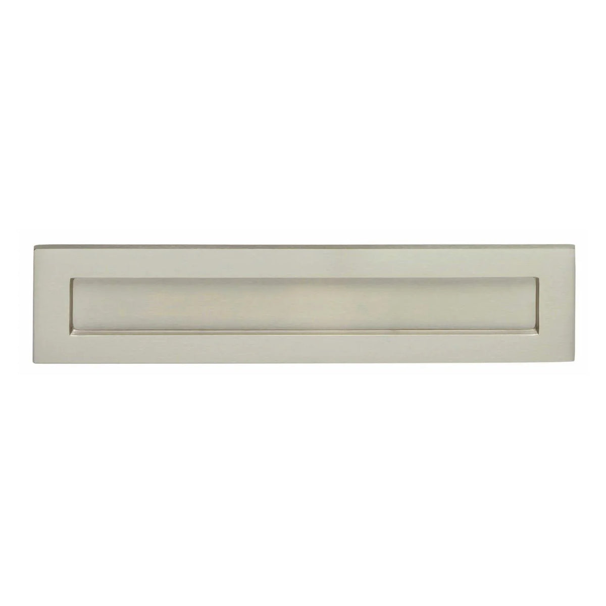 Nikkel brievenbussen — Intersteel rechthoekig 348x75 mm en Artitec Mi Satori briefplaten ovaal rechthoekig Verta geveerd PVD plus Hardbrass Mariani Ellen Ronald en Formani Timeless F535 binnen NL voor monumentale voordeur
