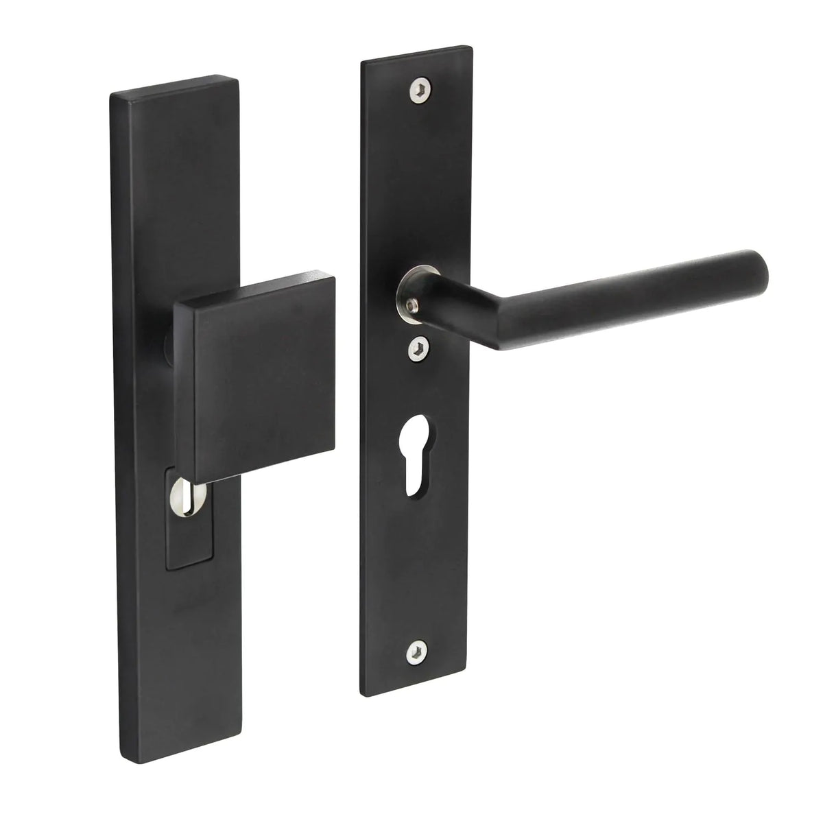 Intersteel SKG3 veiligheidsbeslag op rechthoekig schild met kerntrekbeveiliging — voordeurbeslag in zwart, RVS en messing voor moderne, klassieke en industriële voordeur, voorzien van SKG-keurmerk tegen inbraak.