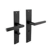 Intersteel deurkruk Bastian op schild 245 x 45 mm WC mat zwart – vooraanzicht