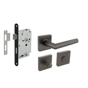 Intersteel toiletslot-set zwart met deurkruk Bastian op vierkant rozet – vooraanzicht