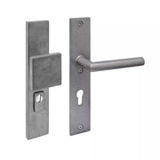 Intersteel SKG3 veiligheidsbeslag Jura RVS getrommeld met greep en kruk, vooraanzicht