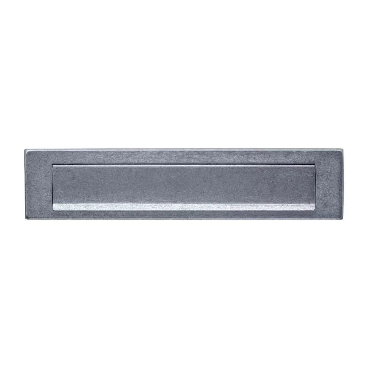 Intersteel brievenbus met klep en regenrand RVS getrommeld vooraanzicht