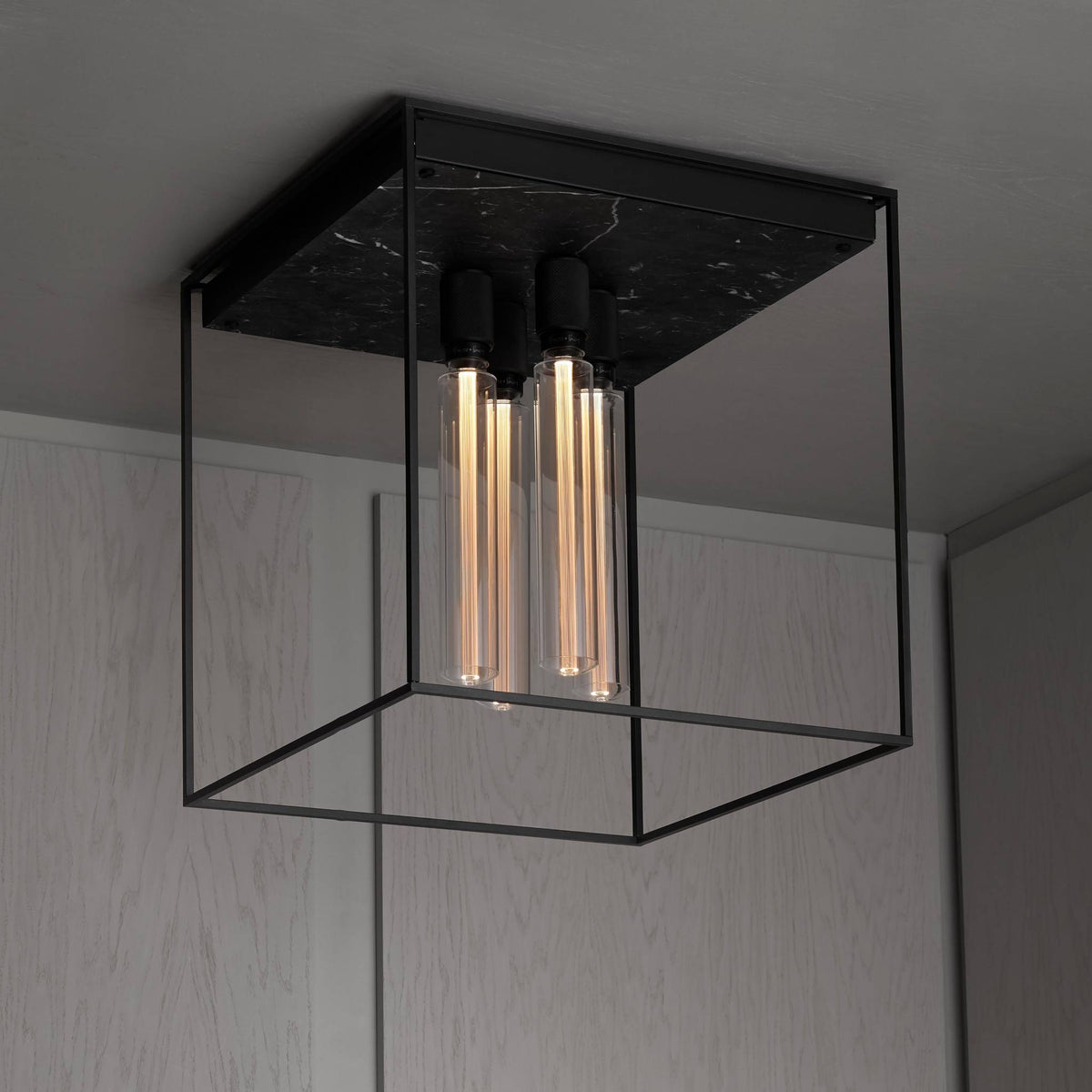 Buster + Punch Caged Ceiling Cross plafondlamp zwart detail kooi