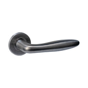 Intersteel deurkruk Q 03 op rozet PVD antraciet vooraanzicht
