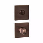 Intersteel Q WC-sluiting verdekt 53x53 mm PVD brons vooraanzicht