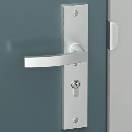 AXA Edge Plus veiligheidsbeslag kruk/knop Wing PC55 aluminium naturel – productfoto