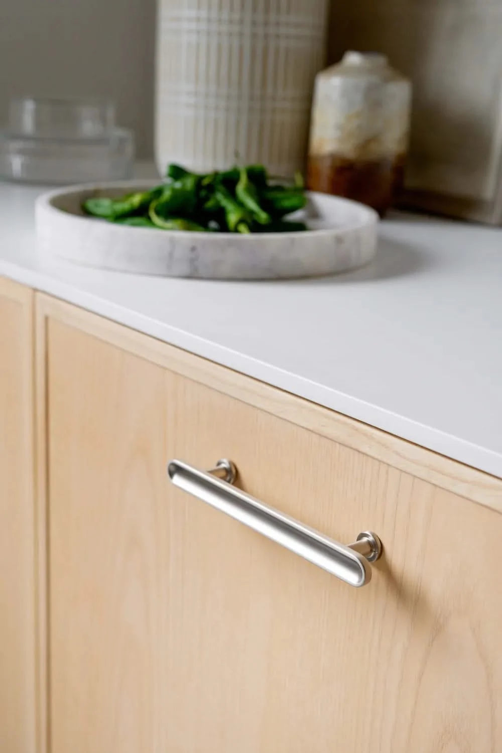 Furnipart Chateau greep inox look - in gemonteerde sfeeropstelling