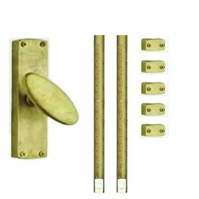 Hardbrass Mariani raamespagnolet 1500mm messing getrommeld vooraanzicht
