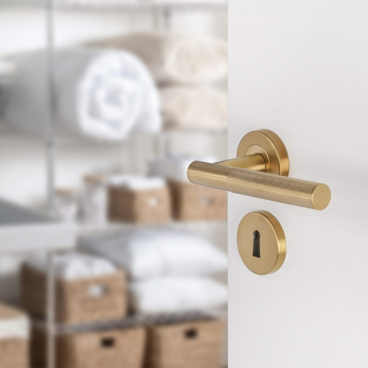 Differnz rozet met sleutelgat goud rond productafbeelding