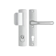 AXA Premium veiligheidsbeslag D-duwer kruk Flow PC72 aluminium zilver vooraanzicht