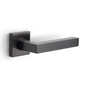 Formani BASIC BSQ1-G deurkruk op vierkant rozet in PVD gunmetal, vooraanzicht