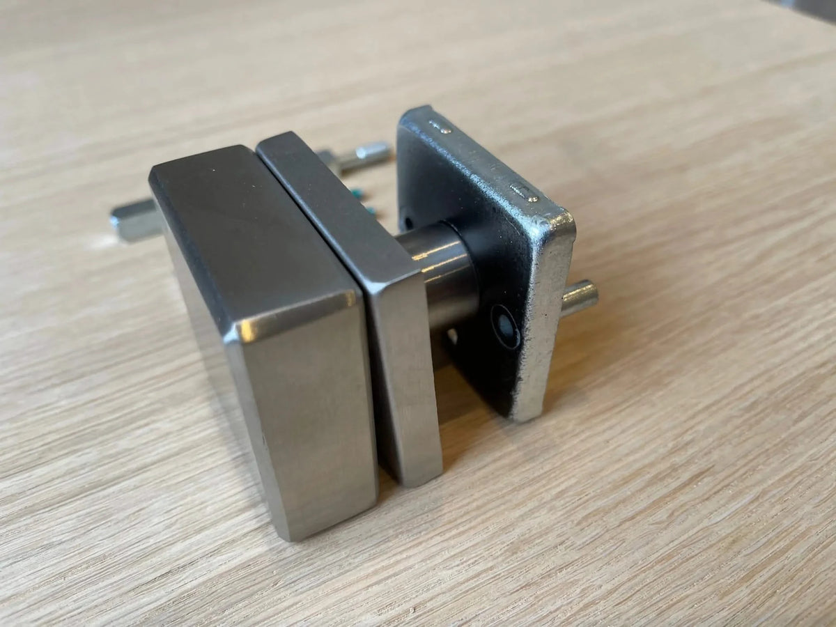 Hafi Private Line deurknop model 283 platte knop RVS geborsteld – detailfoto