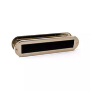 Hardbrass Mariani tochtborstel Aart PVD messing – vooraanzicht
