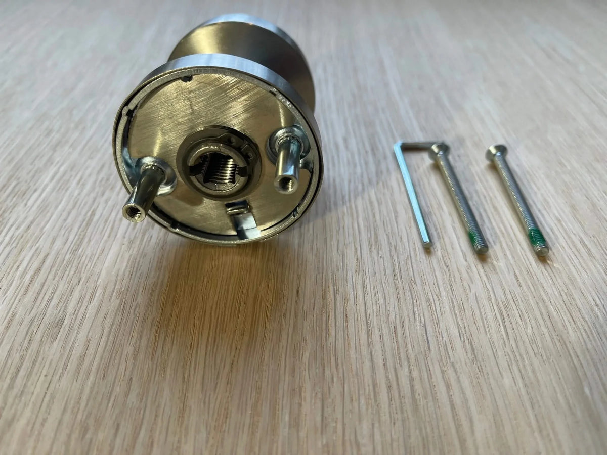 Hafi Private Line deurknop model 280 platte draaibare knop RVS geborsteld – detailfoto