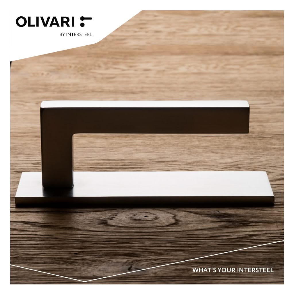 Olivari ABC horizontaal schild RVS mat titaan PVD detail