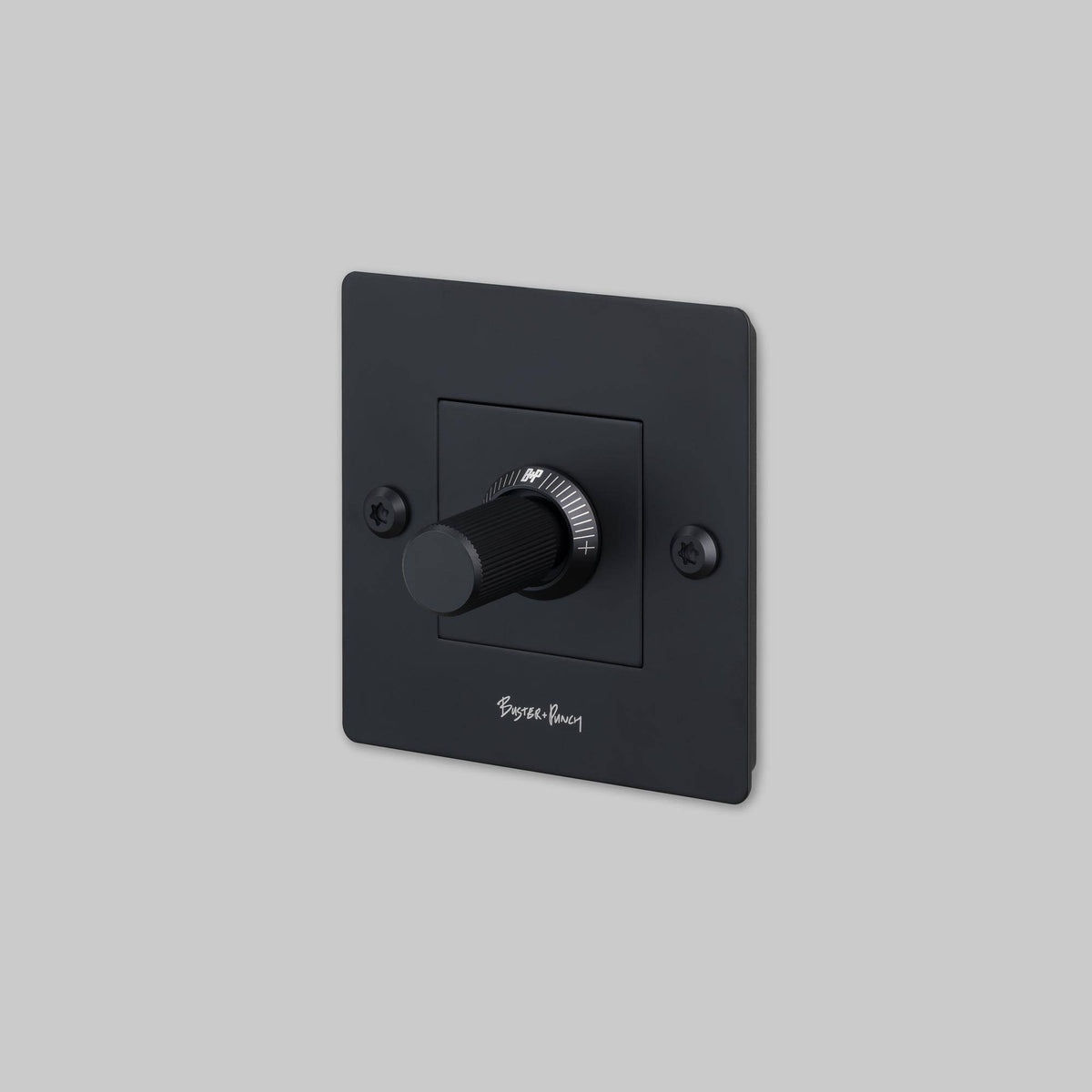 Buster + Punch dimmer Linear met logo zwart vooraanzicht