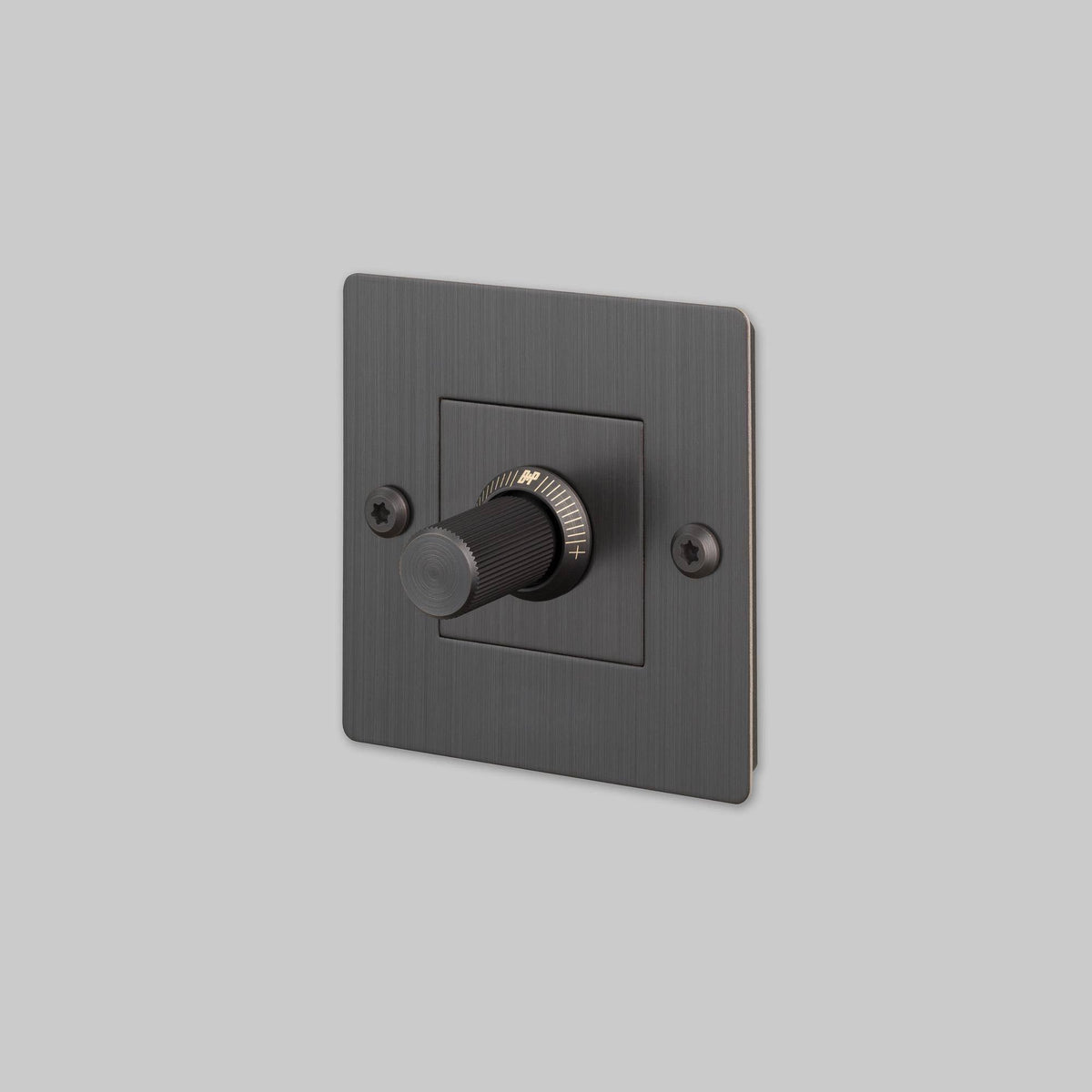 Buster + Punch dimmer Linear Brons vooraanzicht