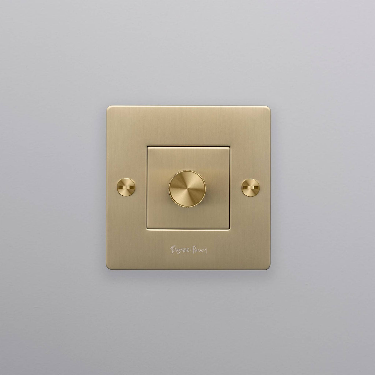 Buster + Punch dimmer Cross impuls goud knurling detail
