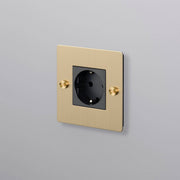 Buster + Punch stopcontact 1-voudig Schuko (kruis, zonder logo) Goud vooraanzicht