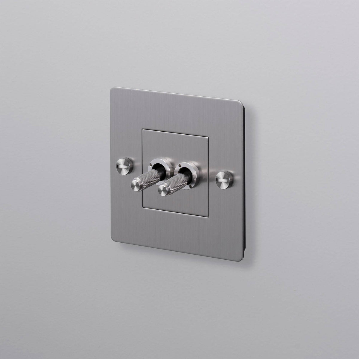 Buster + Punch lichtschakelaar dubbele tuimelschakelaar steel zonder logo vooraanzicht