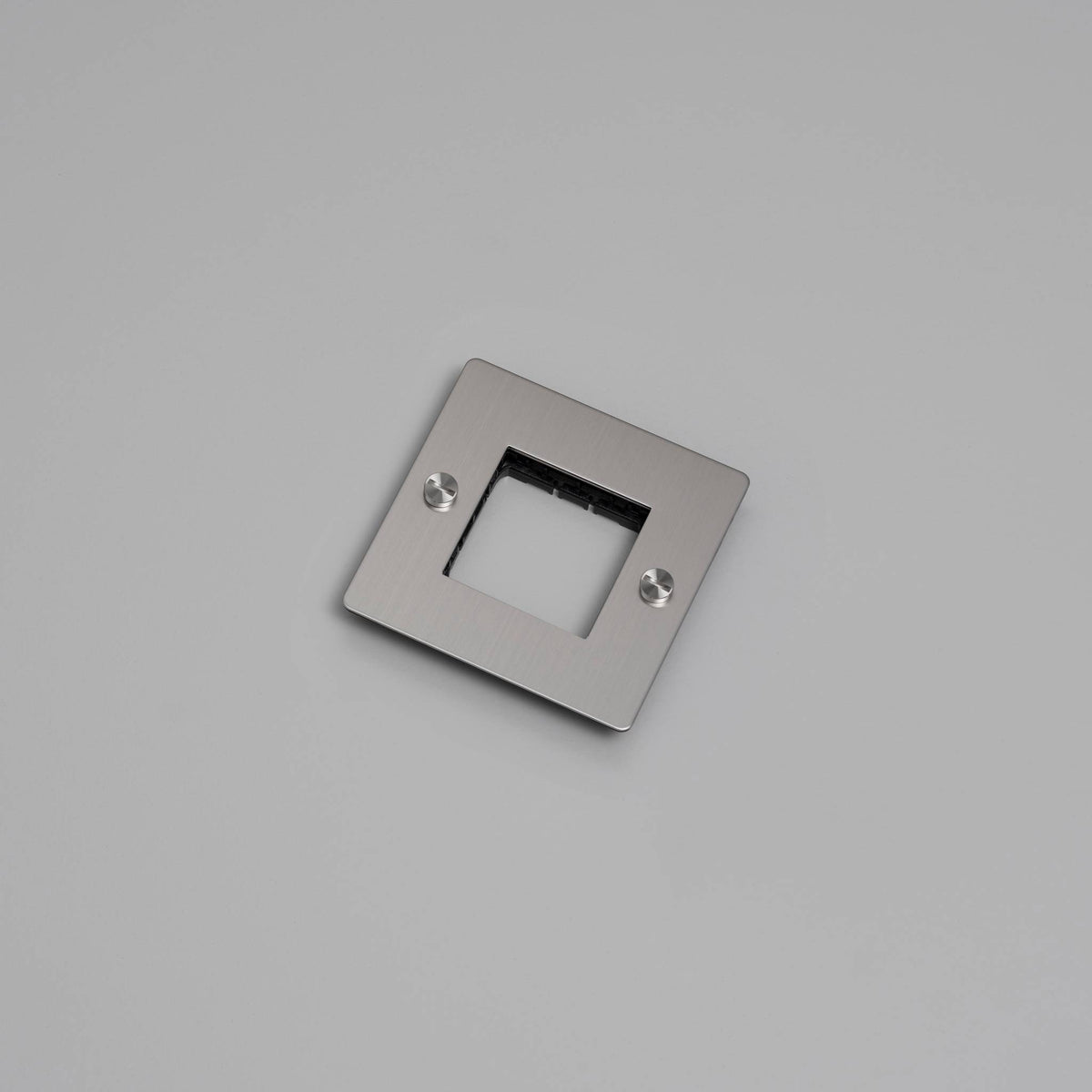 Buster + Punch afdekplaat 1-voudig horizontaal zilver