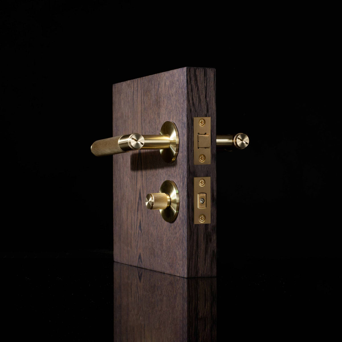 Buster + Punch loopslot 57 mm black – detailfoto knurl-patroon