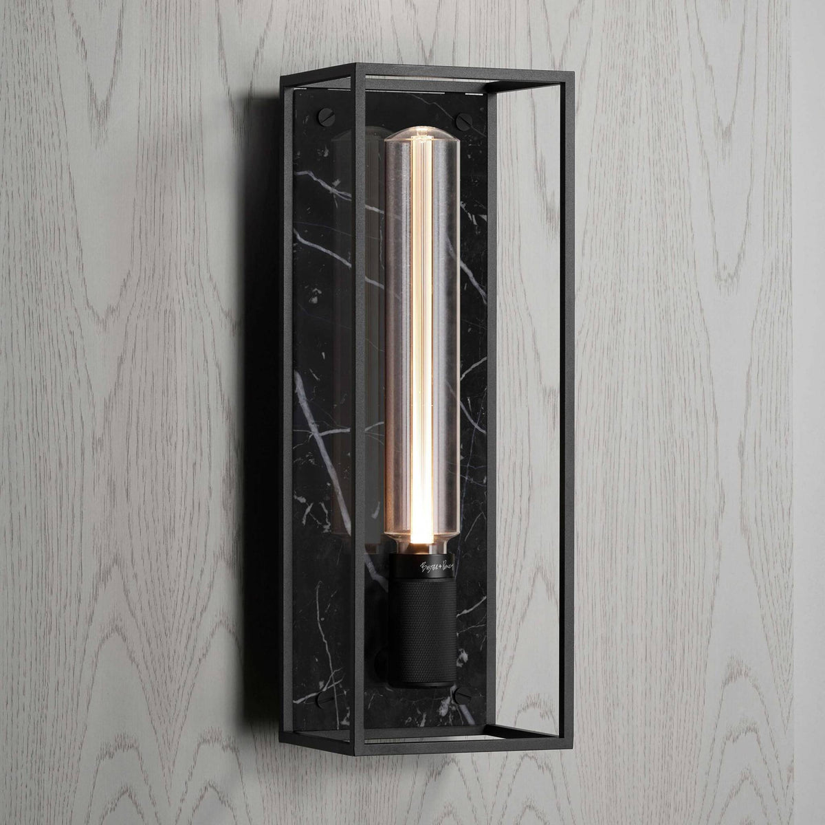 Buster + Punch Caged Wall wandlamp black marble gemonteerd