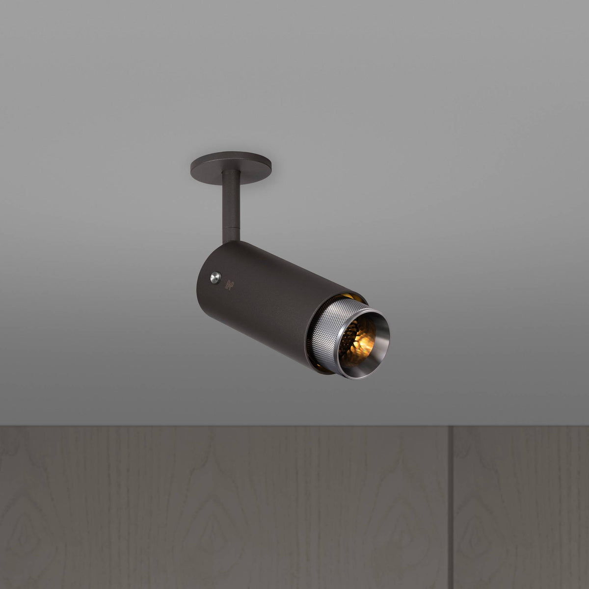 Buster + Punch Exhaust Graphite spot Cross Steel - vooraanzicht