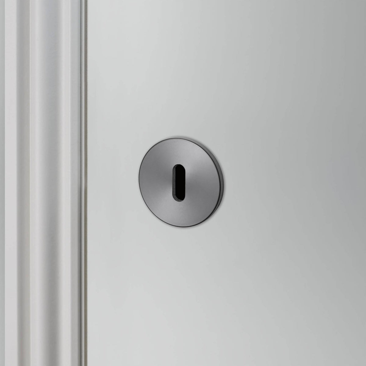 Buster + Punch sleutelrozet gun metal detail